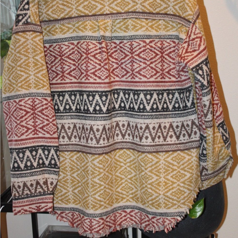 Multicolor Patterned Shirt Jacket - Picture 2 of 4